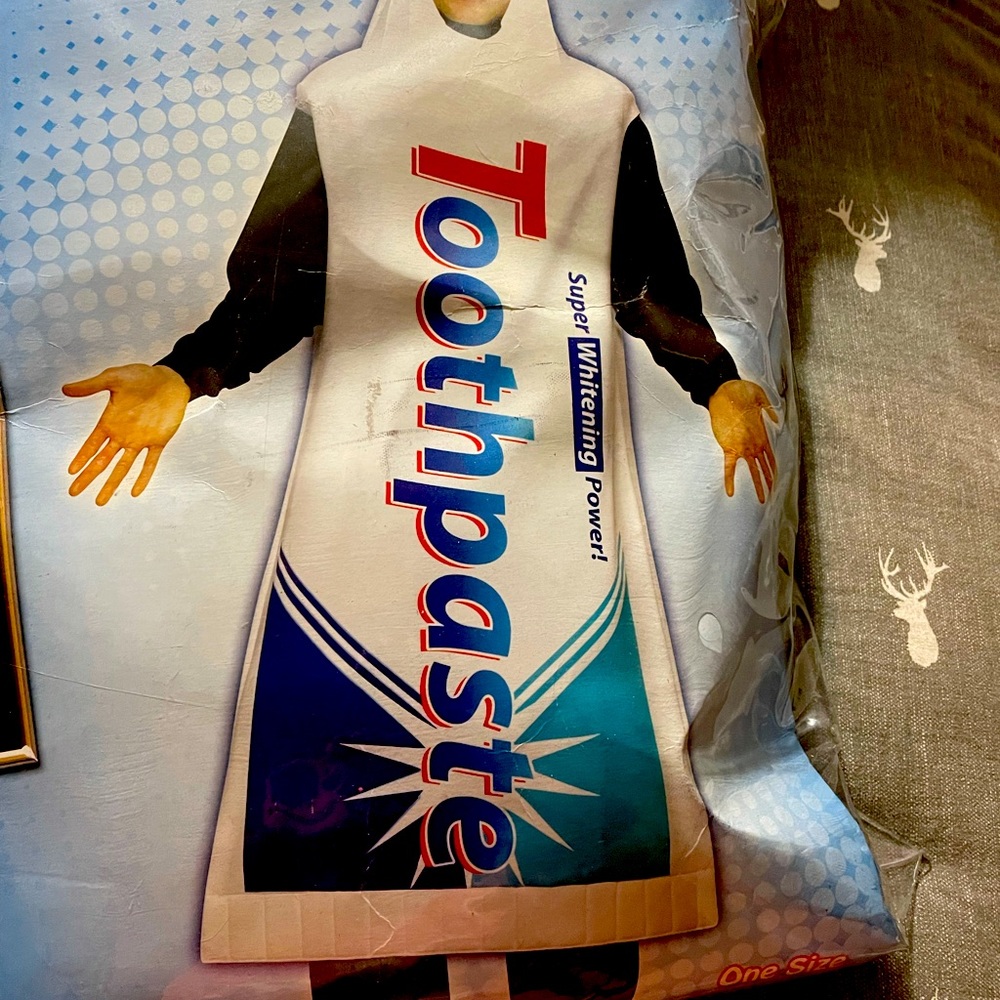 One size fits all toothpaste costume.